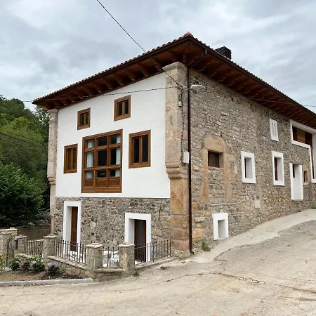Palacio De Cambre *