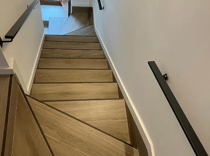 Apartament Palacio De Cambre *